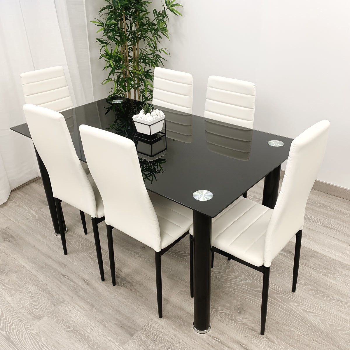 Pack de Mesa comedor + 6 Sillas Tapizadas en Polipiel